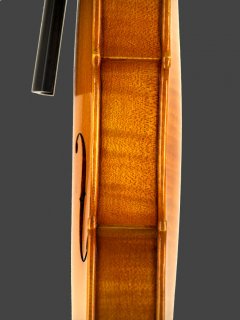 Gros plan côté droit violon Thomas Billoux Luthier